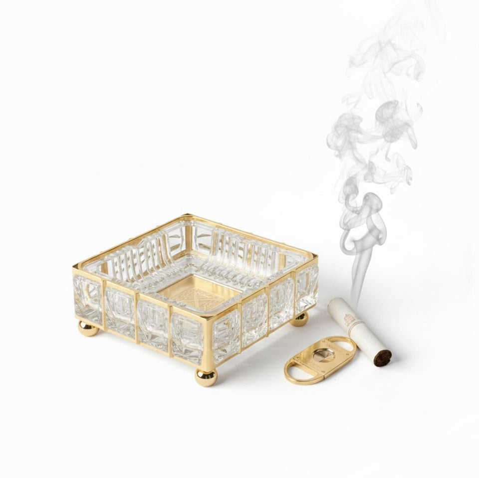 Luxury Gold Crystal Ashtray – Decorative Cigarette Holder