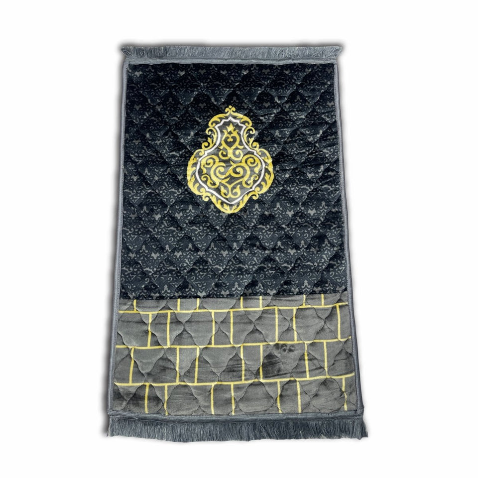 Luxury Medium Size Padded Prayer Rug – Premium Comfort & Elegant Design