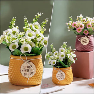 Artificial Daisy Flower Arrangement in Ceramic Pot – "Home Sweet Home" Décor