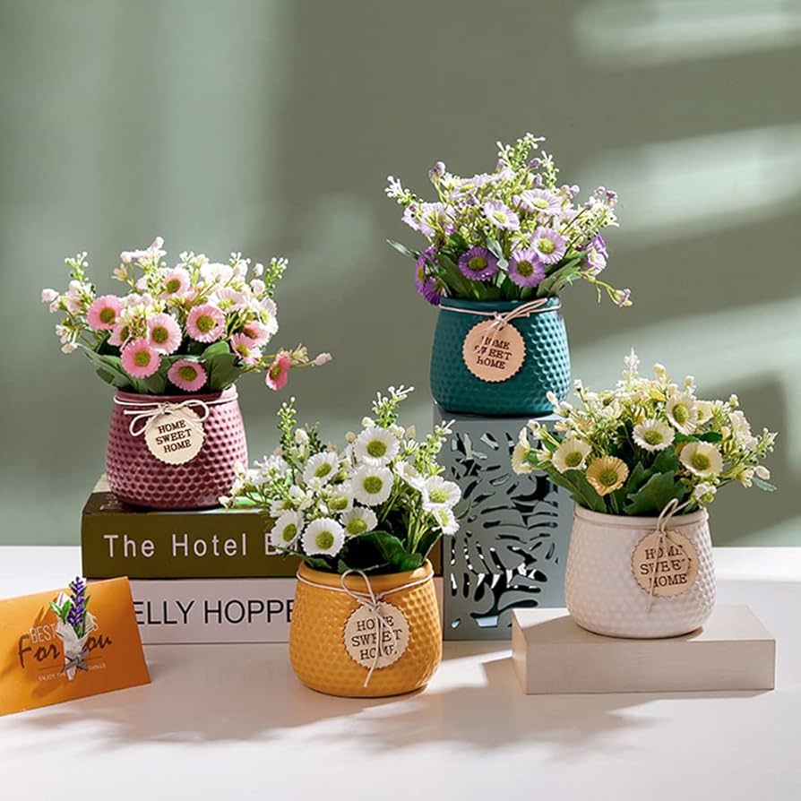 Artificial Daisy Flower Arrangement in Ceramic Pot – "Home Sweet Home" Décor